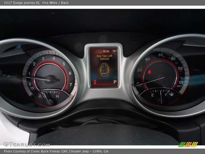 Vice White / Black 2017 Dodge Journey SE