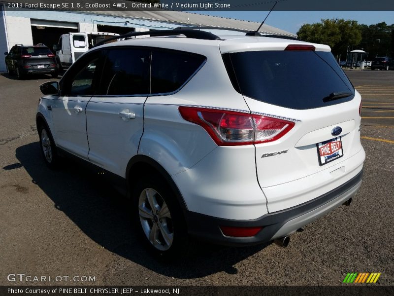 Oxford White / Medium Light Stone 2013 Ford Escape SE 1.6L EcoBoost 4WD