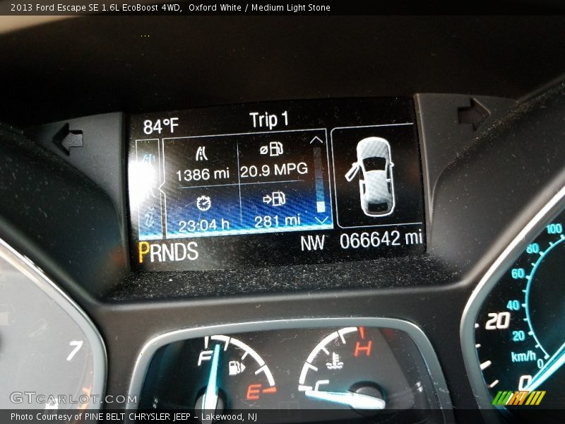 Oxford White / Medium Light Stone 2013 Ford Escape SE 1.6L EcoBoost 4WD