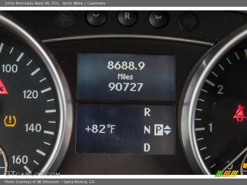 Arctic White / Cashmere 2009 Mercedes-Benz ML 350