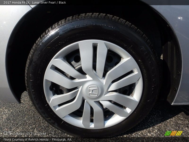 Lunar Silver Pearl / Black 2017 Honda Fit LX