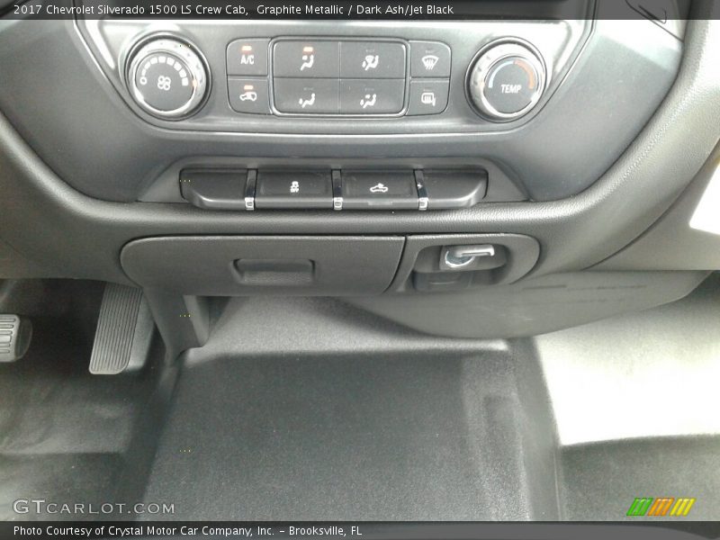 Graphite Metallic / Dark Ash/Jet Black 2017 Chevrolet Silverado 1500 LS Crew Cab