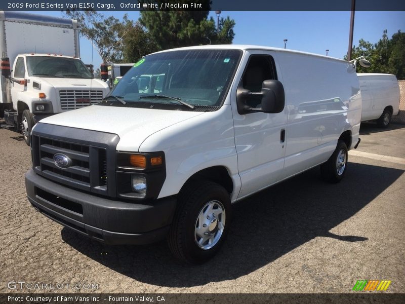 Oxford White / Medium Flint 2009 Ford E Series Van E150 Cargo