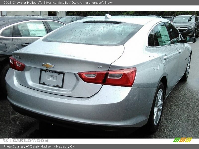 Silver Ice Metallic / Dark Atmosphere/Loft Brown 2018 Chevrolet Malibu LT