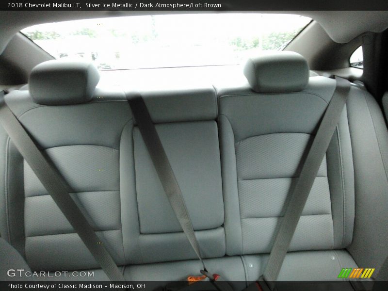 Silver Ice Metallic / Dark Atmosphere/Loft Brown 2018 Chevrolet Malibu LT