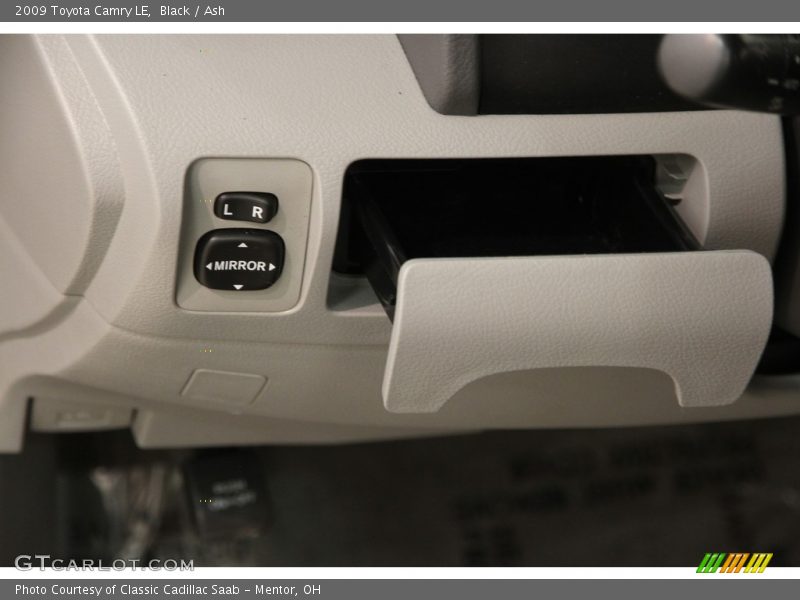 Black / Ash 2009 Toyota Camry LE