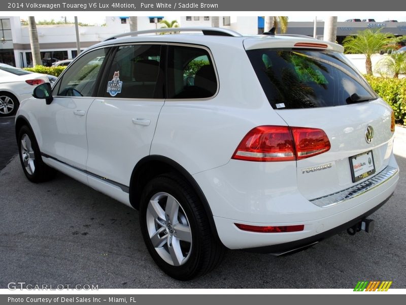 Pure White / Saddle Brown 2014 Volkswagen Touareg V6 Lux 4Motion