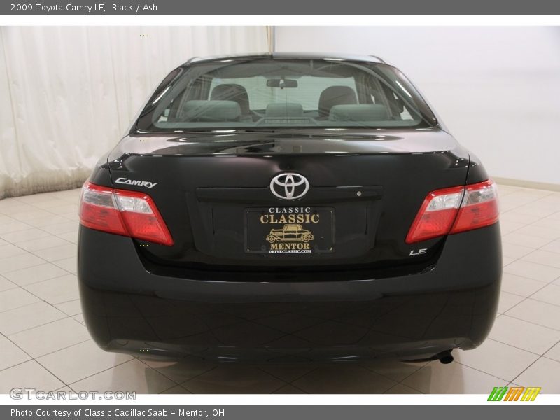 Black / Ash 2009 Toyota Camry LE