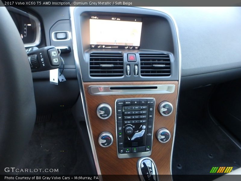 Osmium Grey Metallic / Soft Beige 2017 Volvo XC60 T5 AWD Inscription