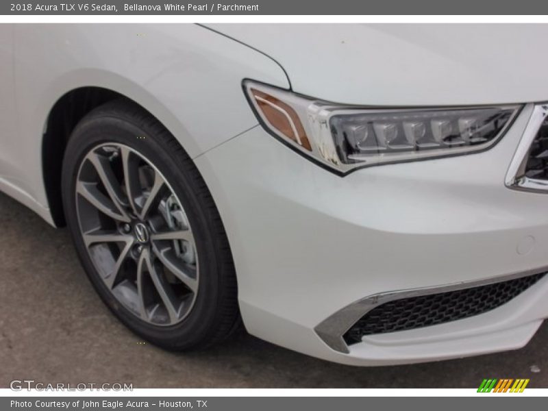 Bellanova White Pearl / Parchment 2018 Acura TLX V6 Sedan