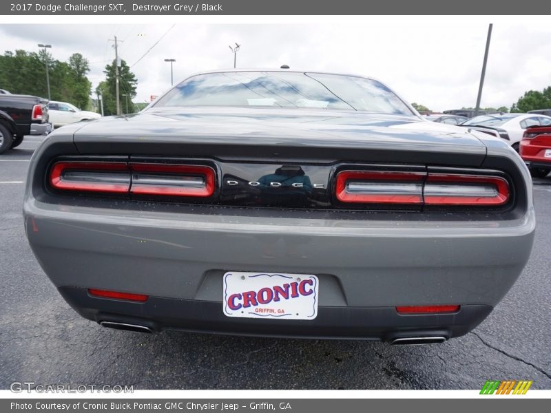 Destroyer Grey / Black 2017 Dodge Challenger SXT