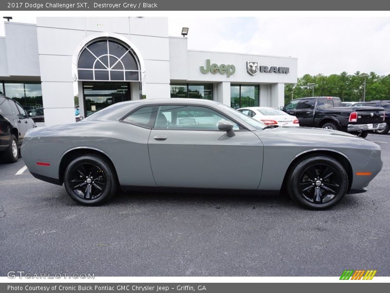 Destroyer Grey / Black 2017 Dodge Challenger SXT