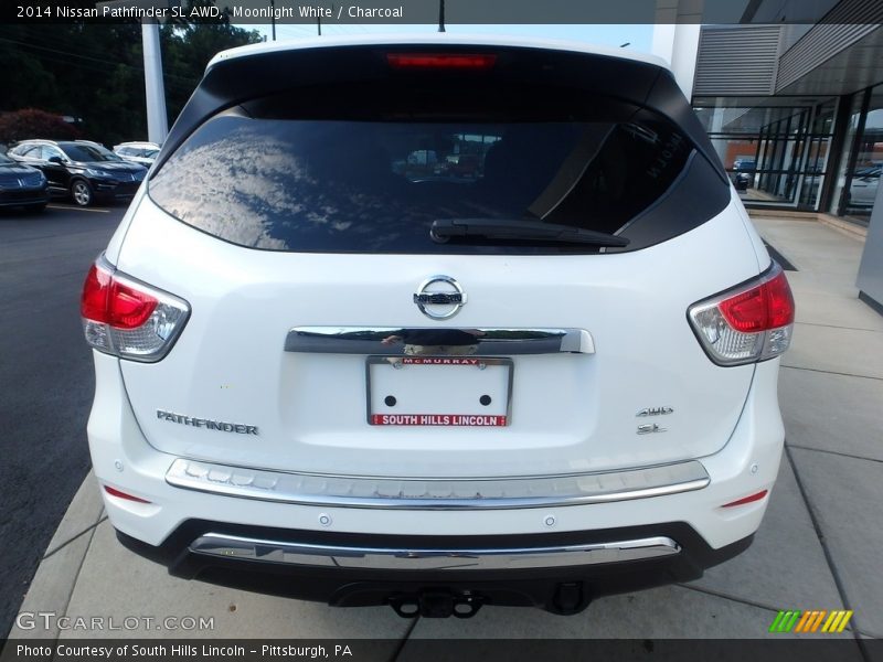 Moonlight White / Charcoal 2014 Nissan Pathfinder SL AWD