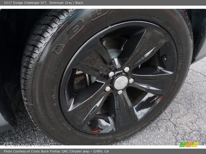 Destroyer Grey / Black 2017 Dodge Challenger SXT