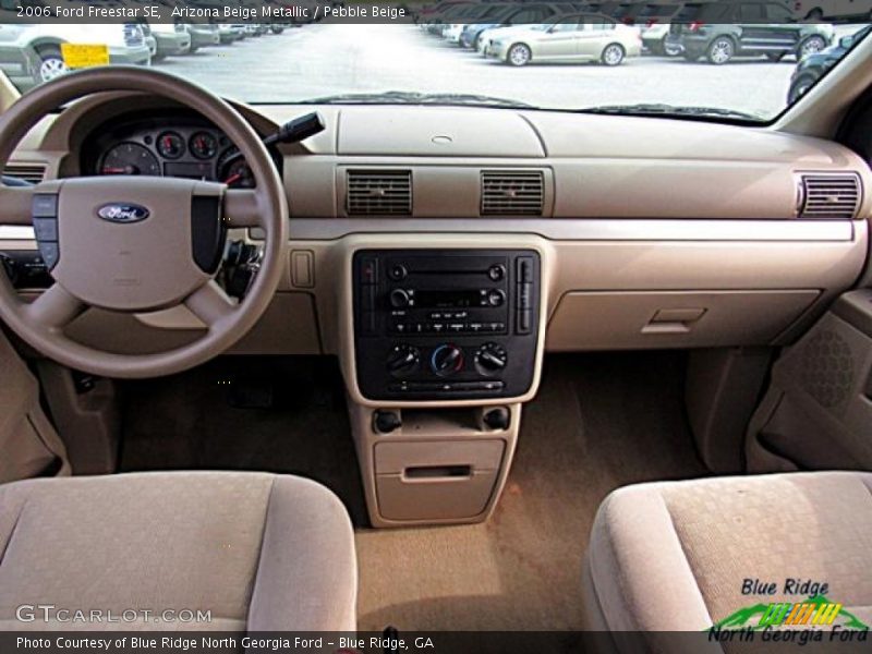 Arizona Beige Metallic / Pebble Beige 2006 Ford Freestar SE