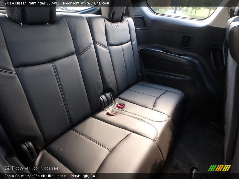 Moonlight White / Charcoal 2014 Nissan Pathfinder SL AWD