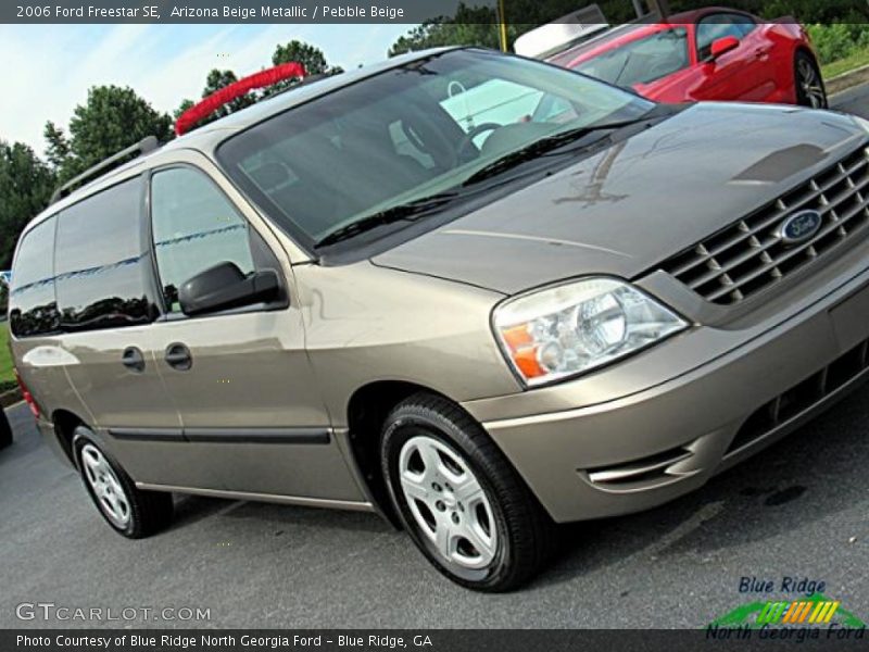 Arizona Beige Metallic / Pebble Beige 2006 Ford Freestar SE