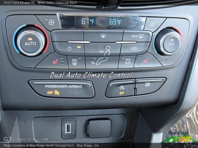 White Gold / Charcoal Black 2017 Ford Escape SE