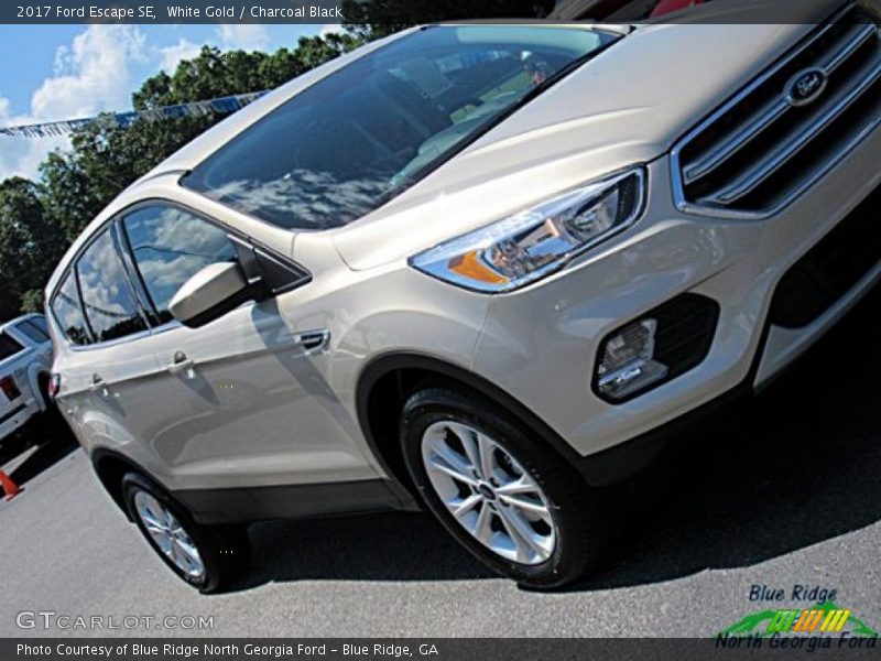 White Gold / Charcoal Black 2017 Ford Escape SE