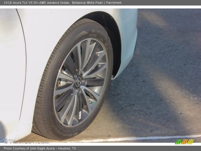 Bellanova White Pearl / Parchment 2018 Acura TLX V6 SH-AWD Advance Sedan