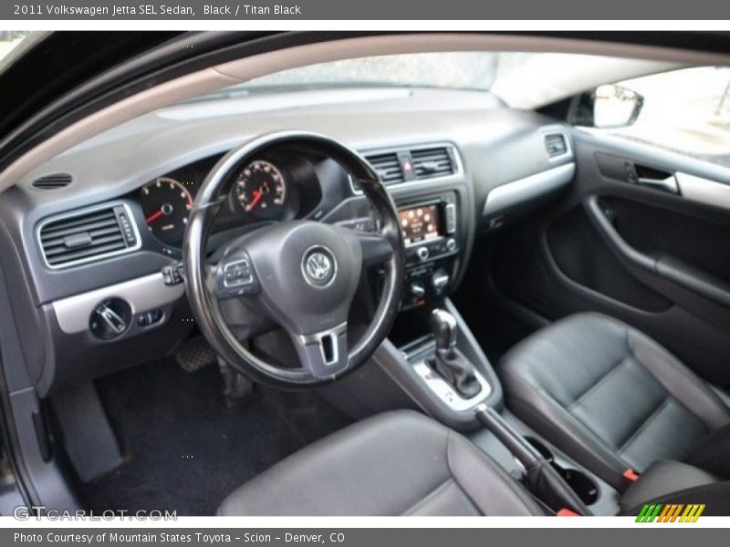 Black / Titan Black 2011 Volkswagen Jetta SEL Sedan