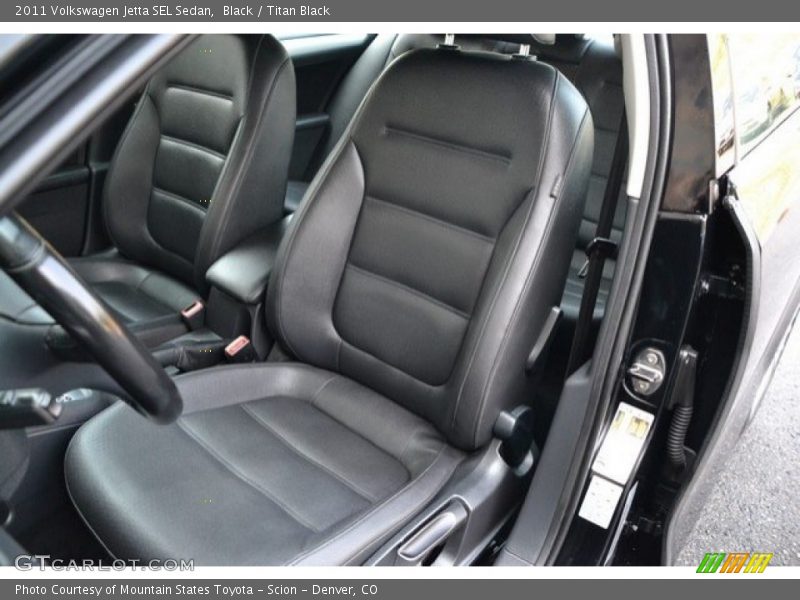 Black / Titan Black 2011 Volkswagen Jetta SEL Sedan