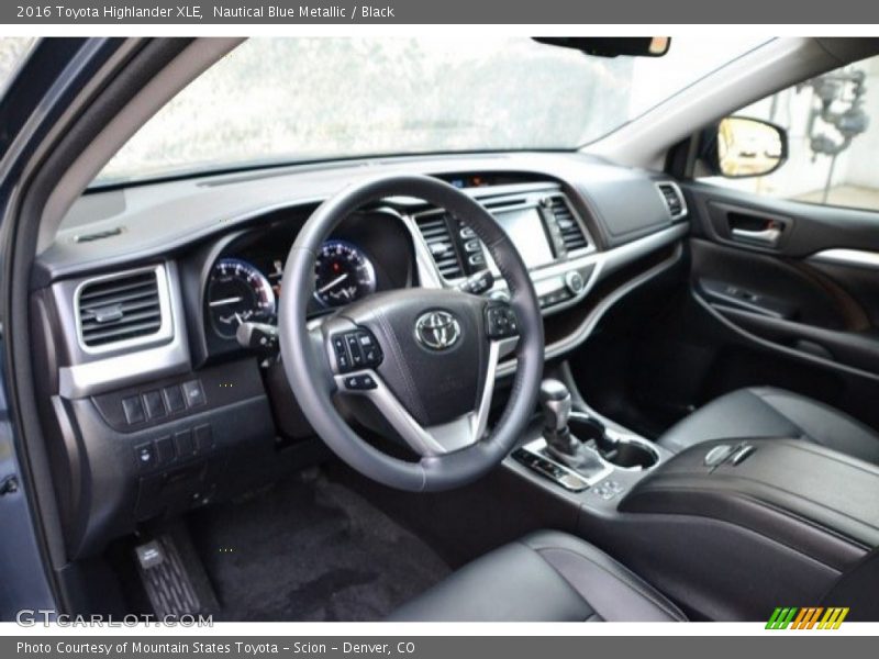 Nautical Blue Metallic / Black 2016 Toyota Highlander XLE