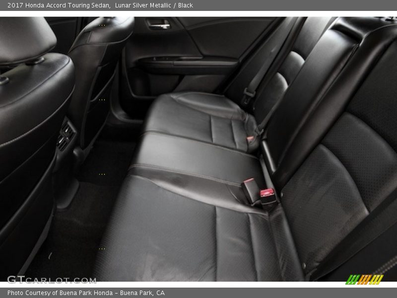 Lunar Silver Metallic / Black 2017 Honda Accord Touring Sedan