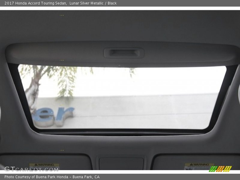 Lunar Silver Metallic / Black 2017 Honda Accord Touring Sedan