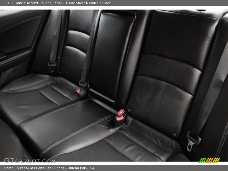 Lunar Silver Metallic / Black 2017 Honda Accord Touring Sedan