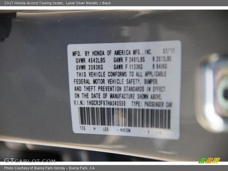 Lunar Silver Metallic / Black 2017 Honda Accord Touring Sedan