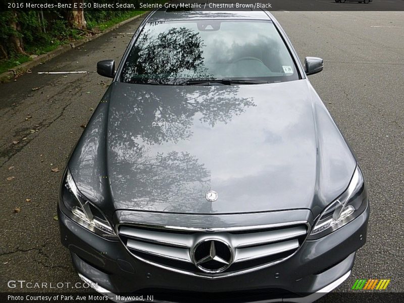 Selenite Grey Metallic / Chestnut Brown/Black 2016 Mercedes-Benz E 250 Bluetec Sedan