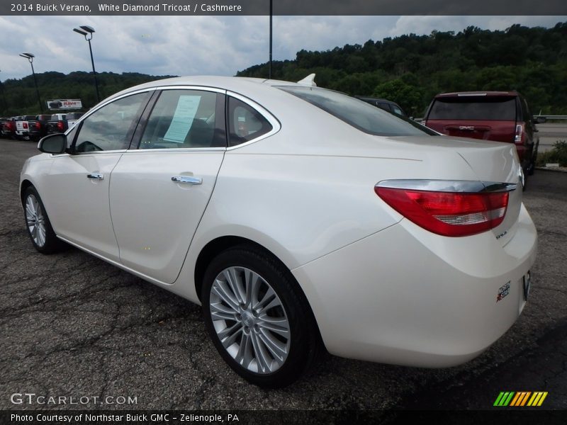 White Diamond Tricoat / Cashmere 2014 Buick Verano