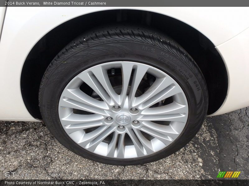 White Diamond Tricoat / Cashmere 2014 Buick Verano