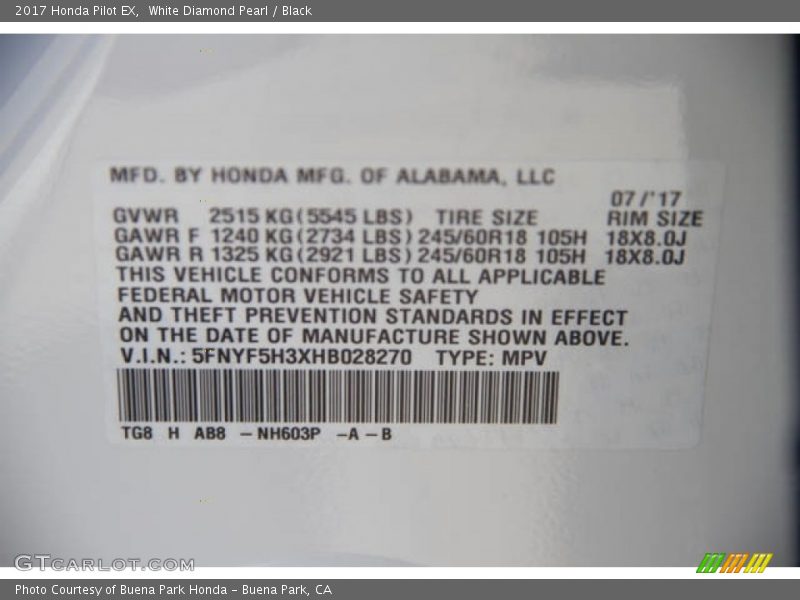 White Diamond Pearl / Black 2017 Honda Pilot EX