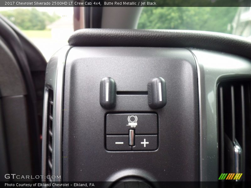 Butte Red Metallic / Jet Black 2017 Chevrolet Silverado 2500HD LT Crew Cab 4x4