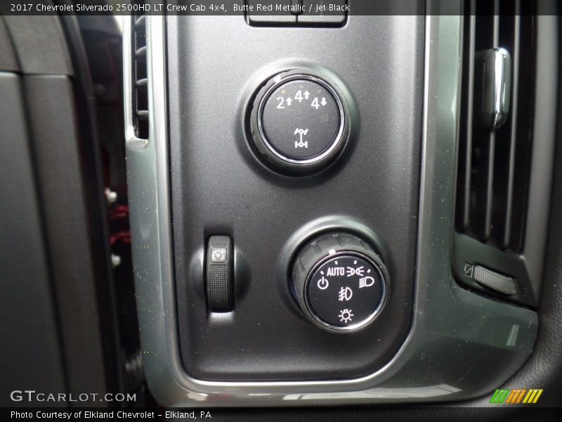 Butte Red Metallic / Jet Black 2017 Chevrolet Silverado 2500HD LT Crew Cab 4x4
