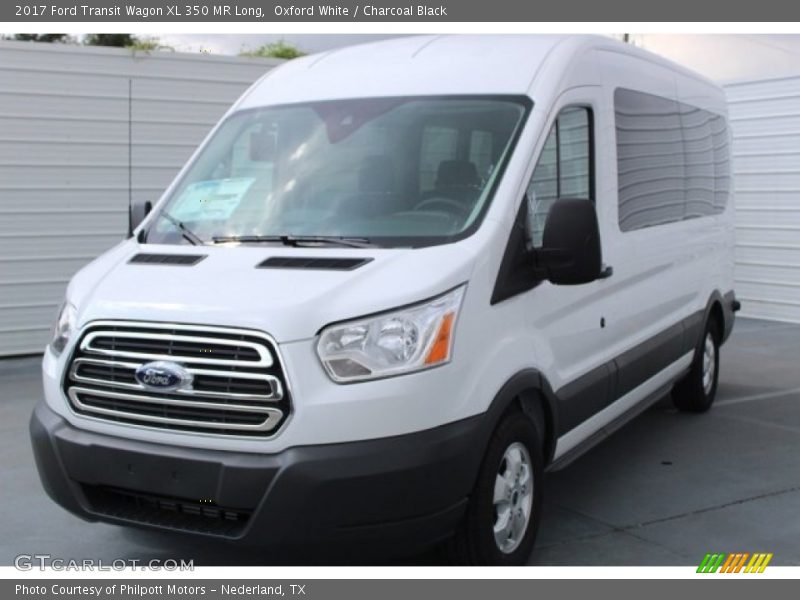 Oxford White / Charcoal Black 2017 Ford Transit Wagon XL 350 MR Long