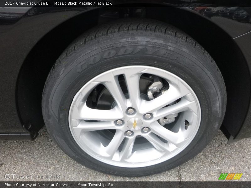 Mosaic Black Metallic / Jet Black 2017 Chevrolet Cruze LT