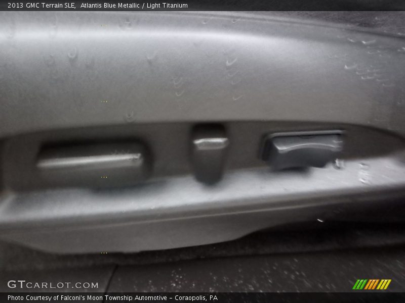 Atlantis Blue Metallic / Light Titanium 2013 GMC Terrain SLE