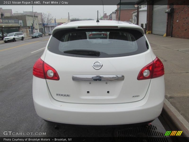 Pearl White / Gray 2013 Nissan Rogue S AWD