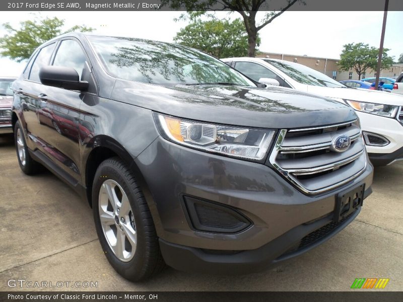 Magnetic Metallic / Ebony 2017 Ford Edge SE AWD