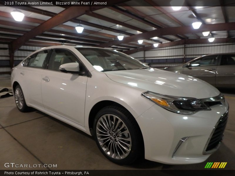 Blizzard White Pearl / Almond 2018 Toyota Avalon Limited