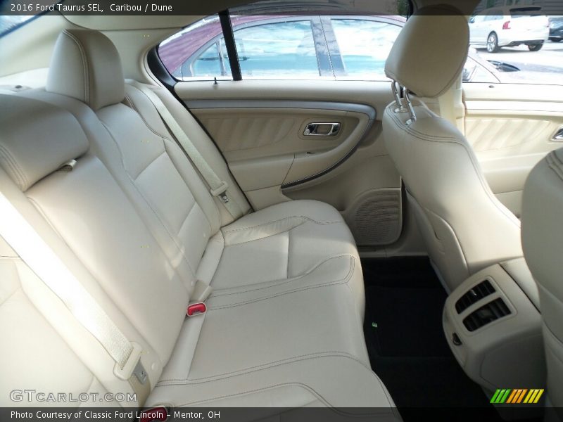 Caribou / Dune 2016 Ford Taurus SEL