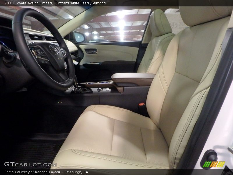 Blizzard White Pearl / Almond 2018 Toyota Avalon Limited