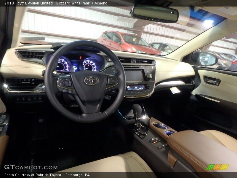 Blizzard White Pearl / Almond 2018 Toyota Avalon Limited