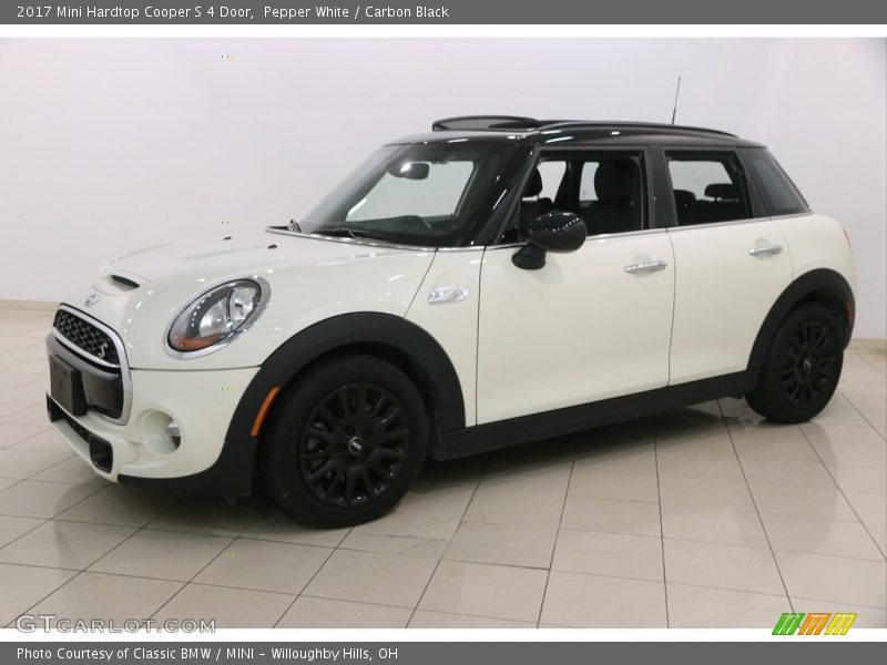 Pepper White / Carbon Black 2017 Mini Hardtop Cooper S 4 Door