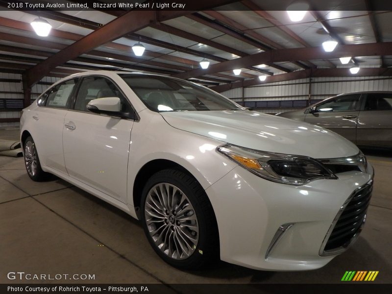 Blizzard White Pearl / Light Gray 2018 Toyota Avalon Limited