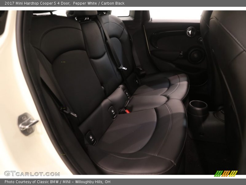 Pepper White / Carbon Black 2017 Mini Hardtop Cooper S 4 Door