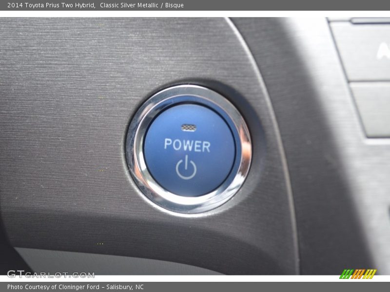 Classic Silver Metallic / Bisque 2014 Toyota Prius Two Hybrid